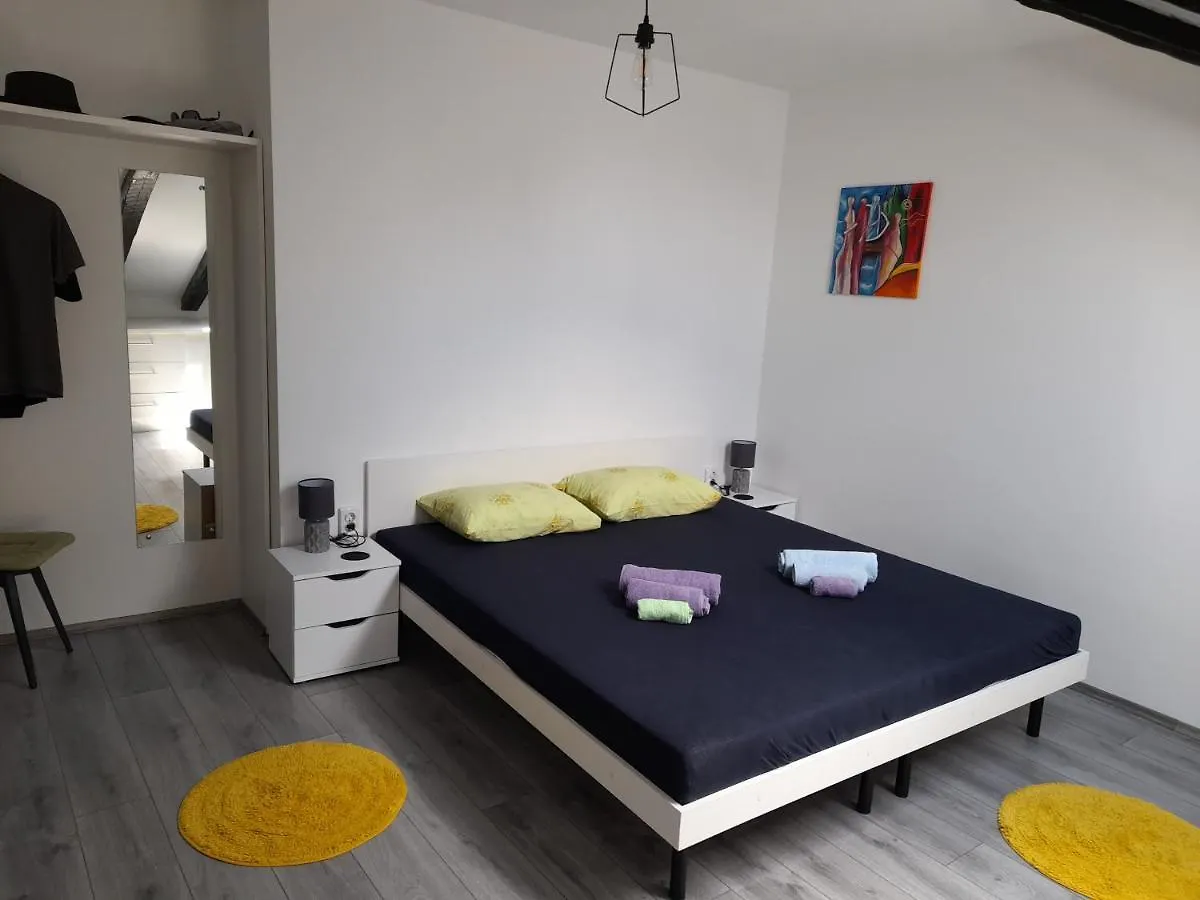 Patty Pepper'S Apartment Rijeka Croatia