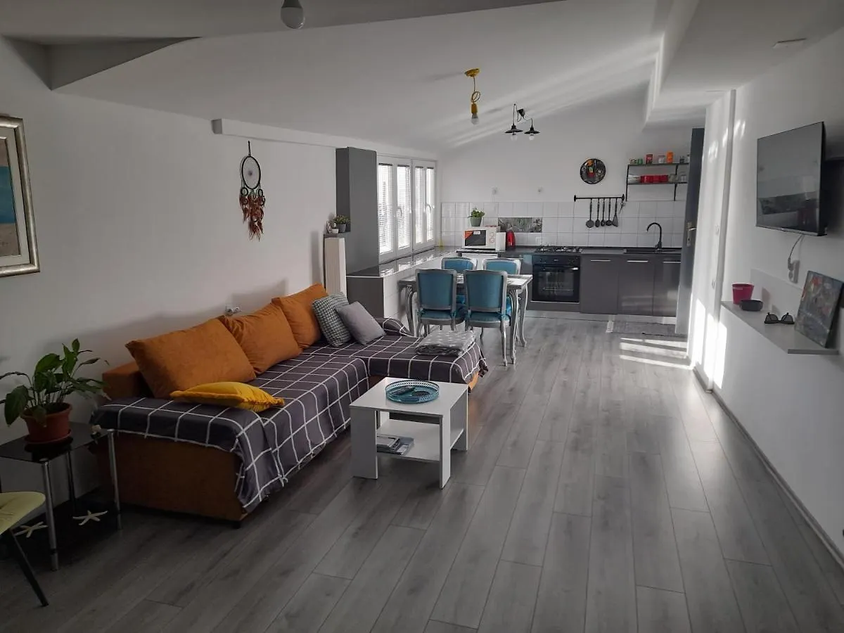 Patty Pepper'S Apartment Rijeka Croatia